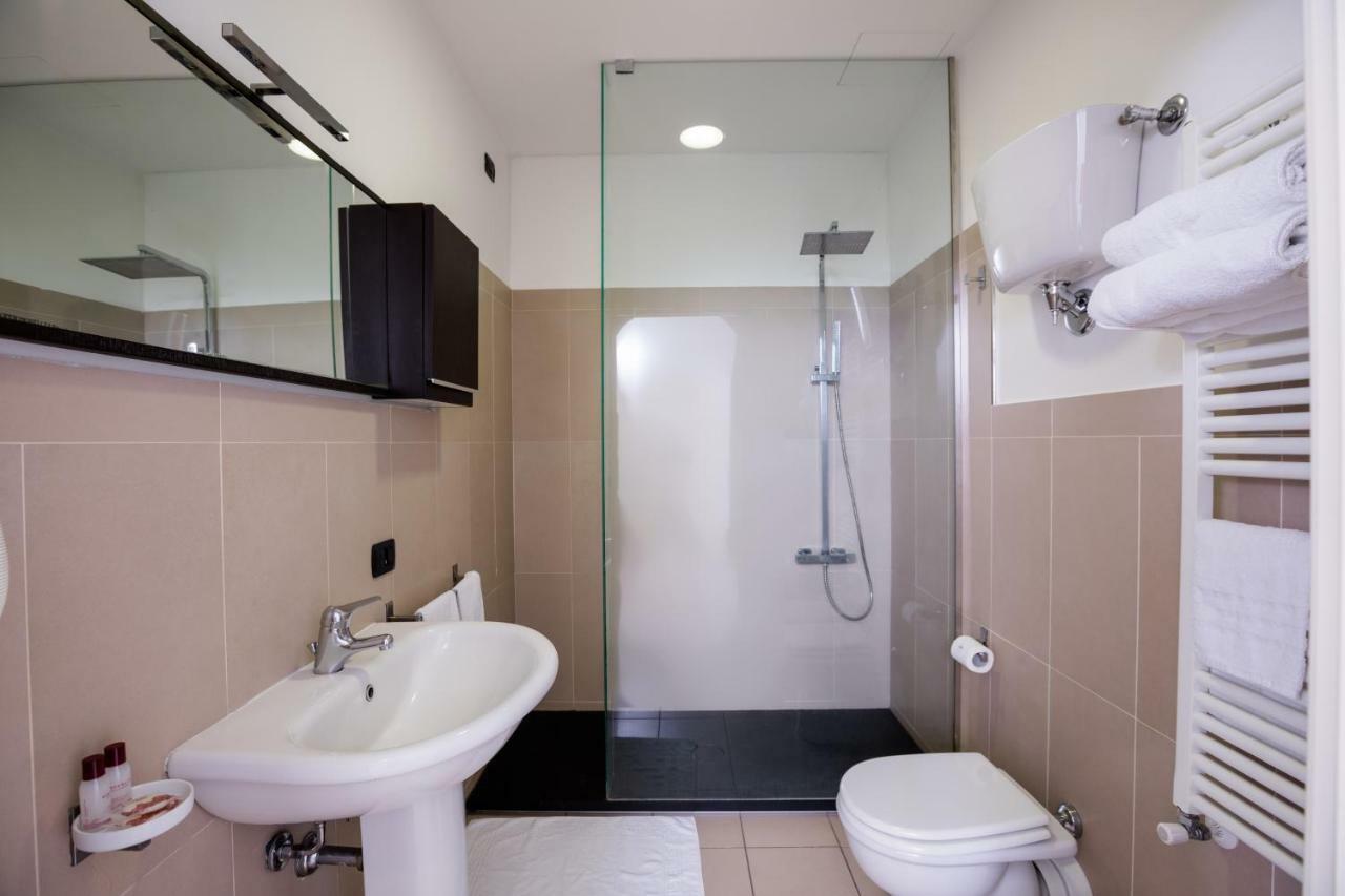 Porta Pispini Aparthotel 2*