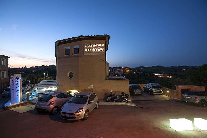 Porta Pispini Apartahotel